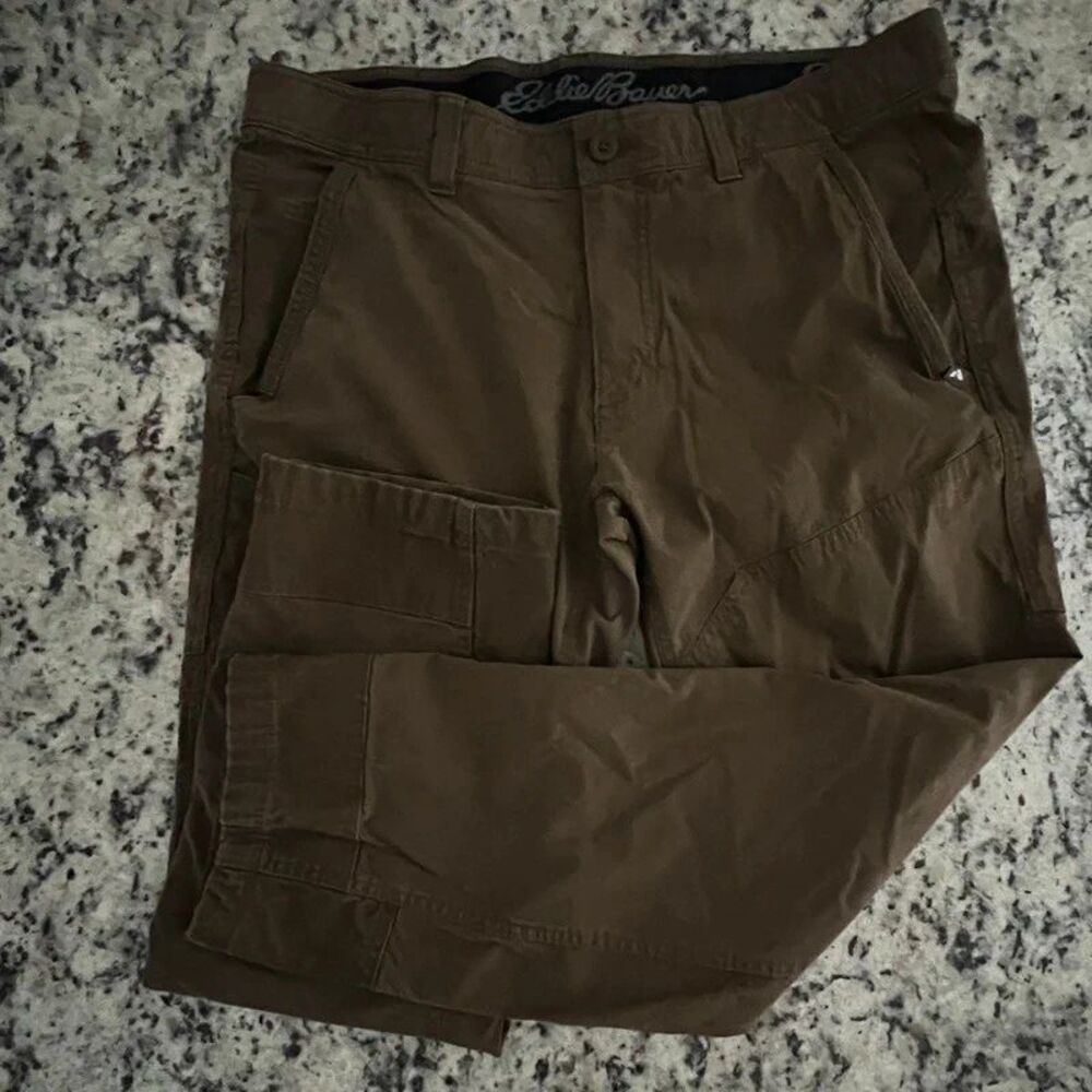 Eddie Bauer First Ascent Guides Day Off Pants 35x30 Brown Hiking Cargo Knee Wear